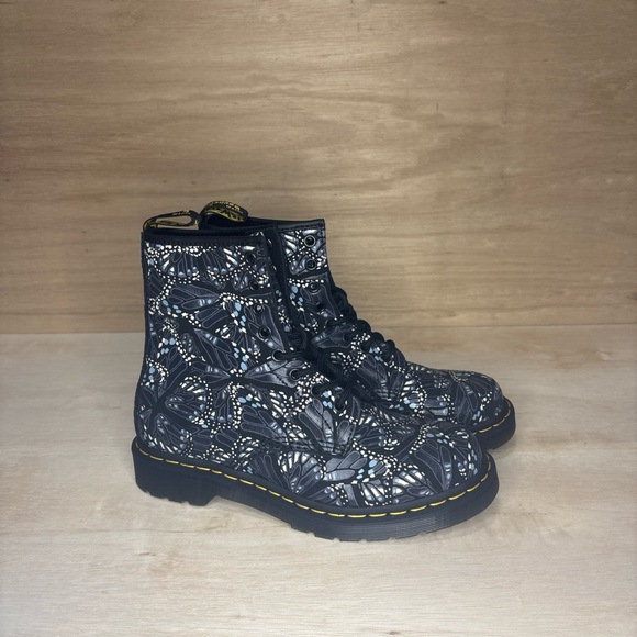 Dr. Martens Black and White Lace Up Boots - Picture 3 of 8